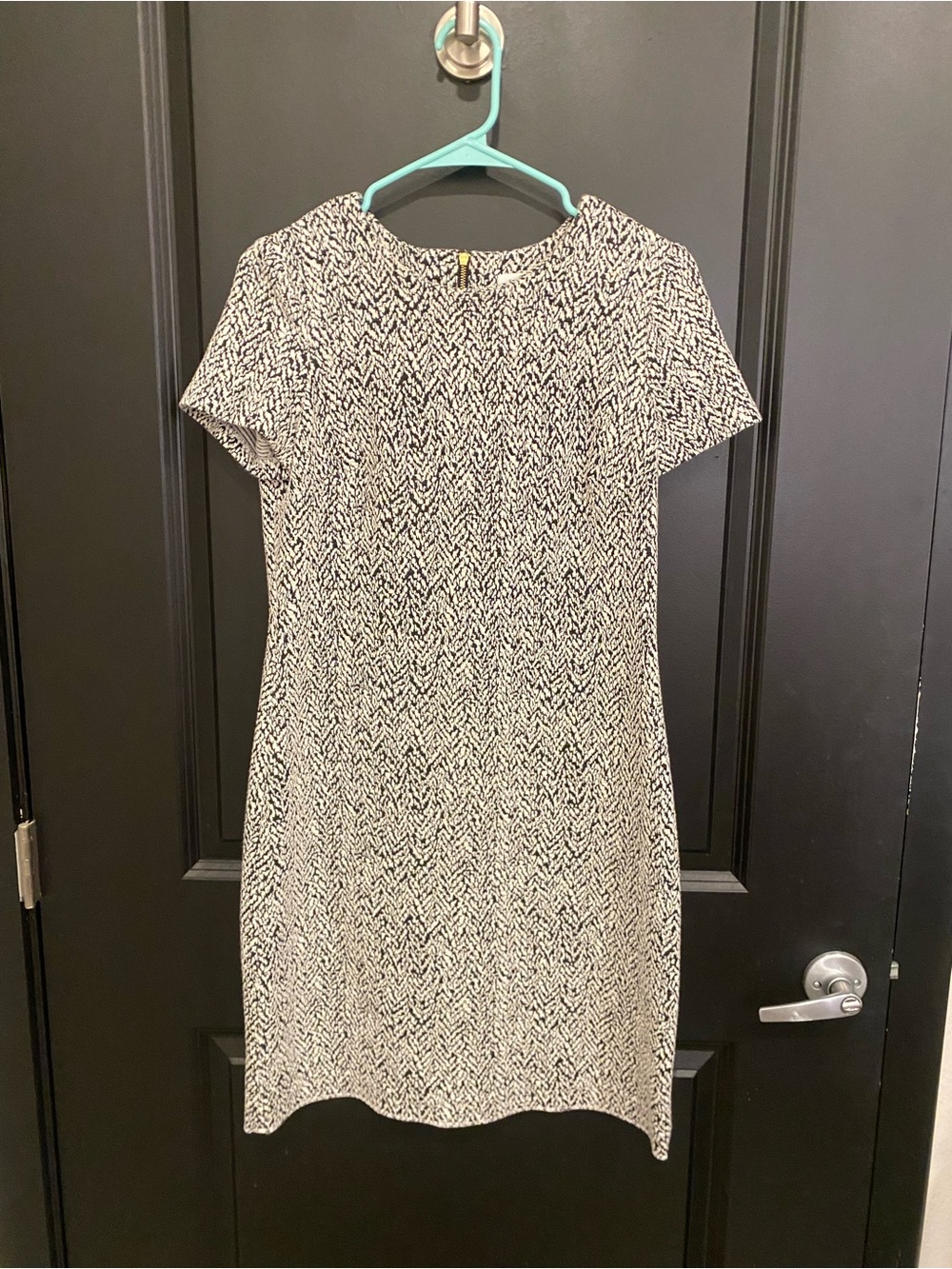 Calvin Klein Black & White Short-Sleeve Shift Dress